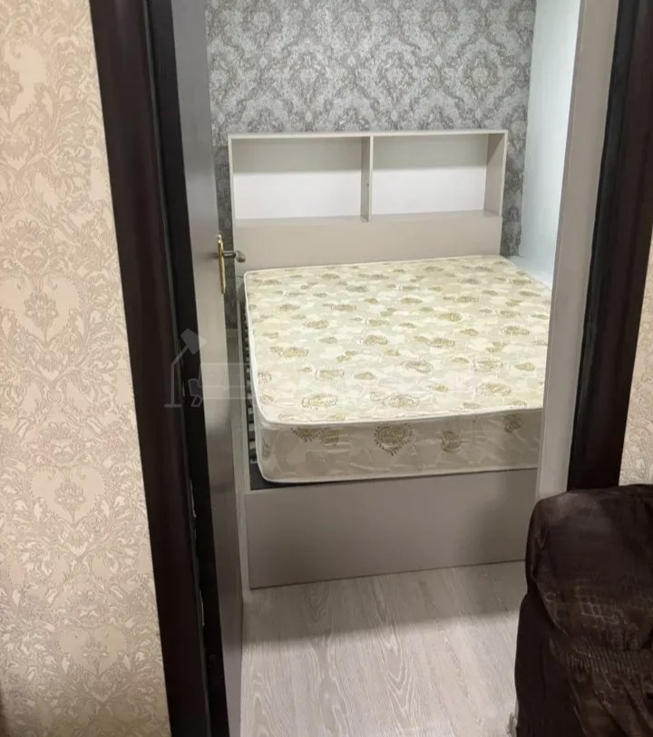 3 Սենյականոց Բնակարան Քարե Շենքում, 76քմ, 1/1 հարկ, Կապիտալ Վերանորոգված, Կահավորված, Արևկող