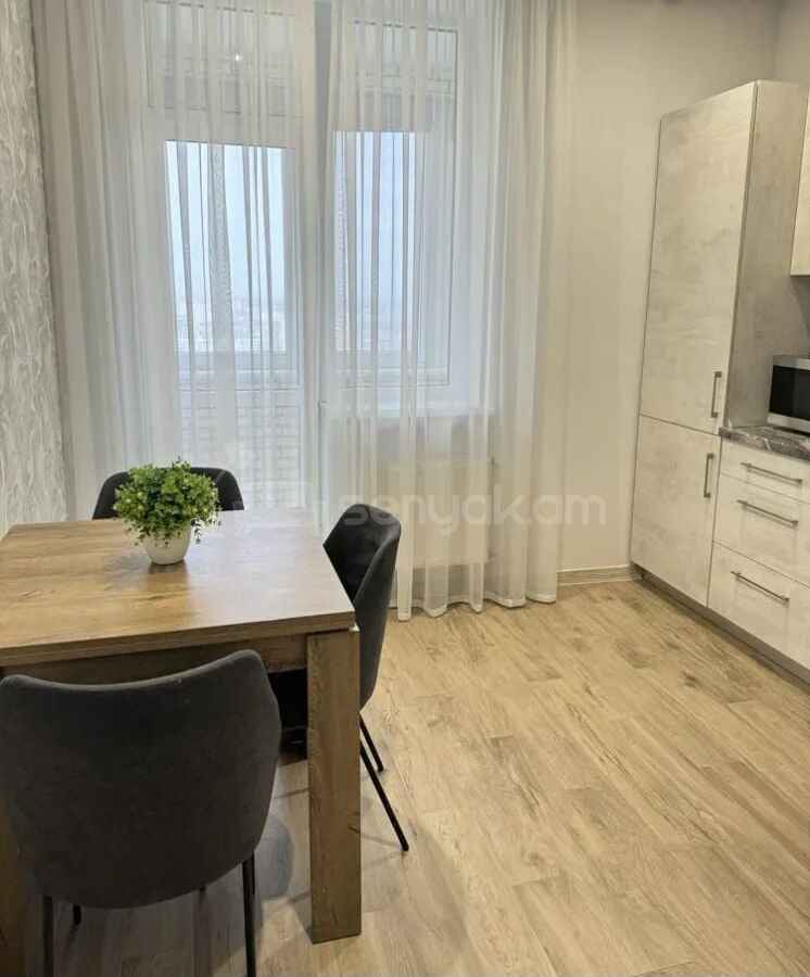 1 Սենյականոց Բնակարան, 45քմ, 6/9 հարկ, Կապիտալ Վերանորոգված, Կահավորված