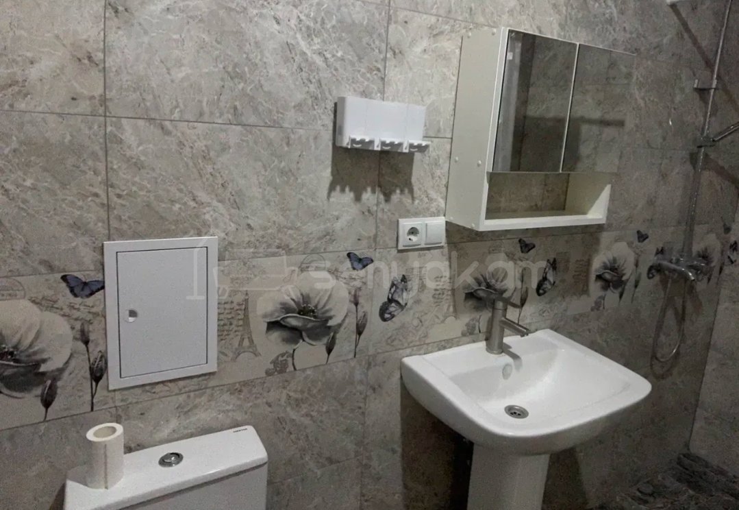 2 Սենյականոց Բնակարան Նորակառույցում, 65քմ, 1/17 հարկ, Կապիտալ Վերանորոգված, Կահավորված, Արևկող