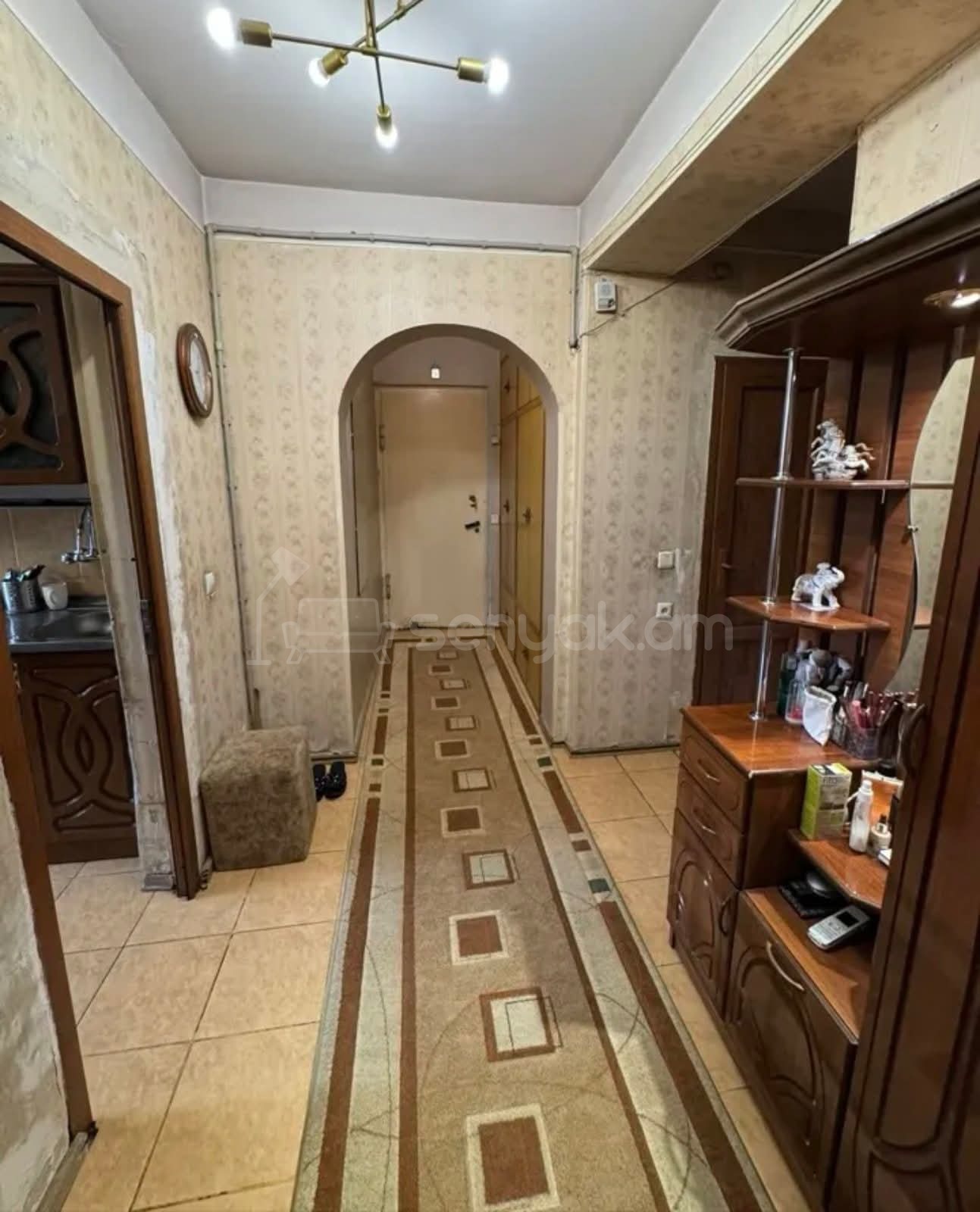 3 Սենյականոց Բնակարան, 68քմ, 2/9 հարկ, Նորմալ Վիճակում