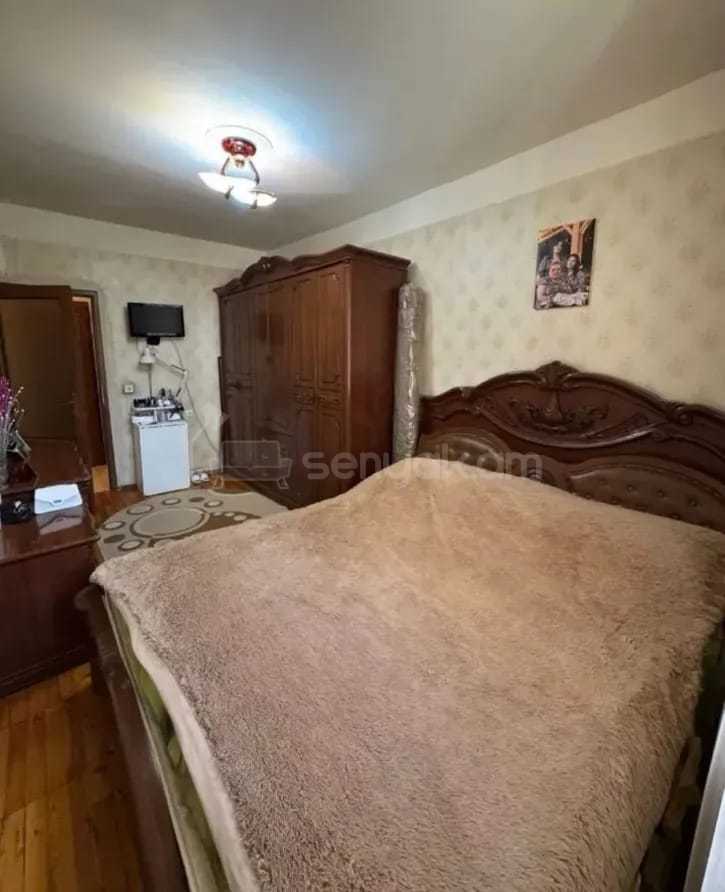 3 Սենյականոց Բնակարան, 68քմ, 2/9 հարկ, Նորմալ Վիճակում