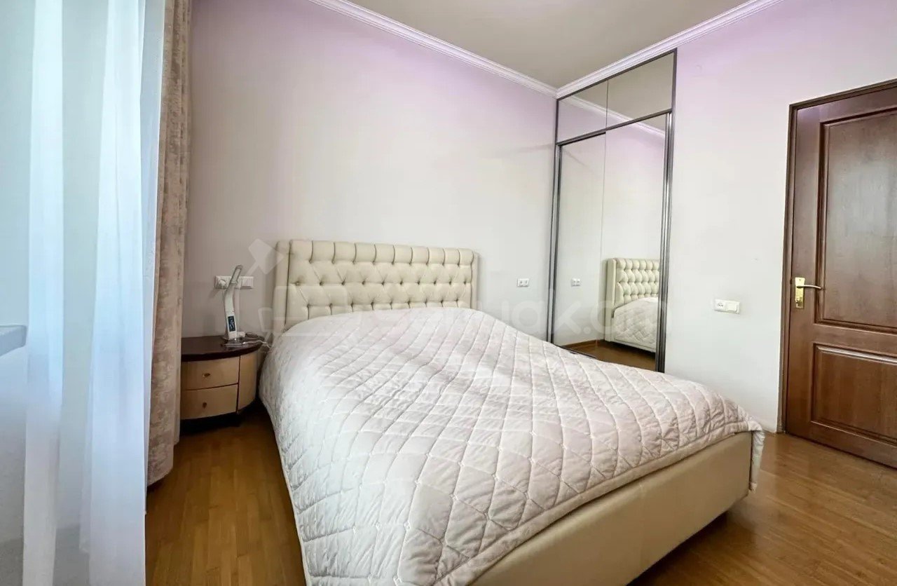 3 Սենյականոց Բնակարան Նորակառույցում, 72քմ, 4/10 հարկ, Նորմալ Վիճակում