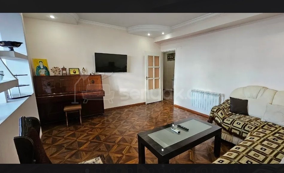 3 Սենյականոց Բնակարան, 70քմ, 9/9 հարկ, Նորմալ Վիճակում, Կահավորված, Արևկող