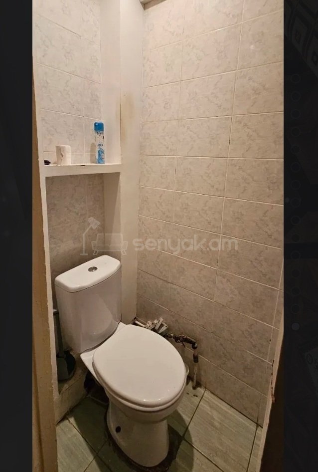 3 Սենյականոց Բնակարան, 70քմ, 9/9 հարկ, Նորմալ Վիճակում, Կահավորված, Արևկող