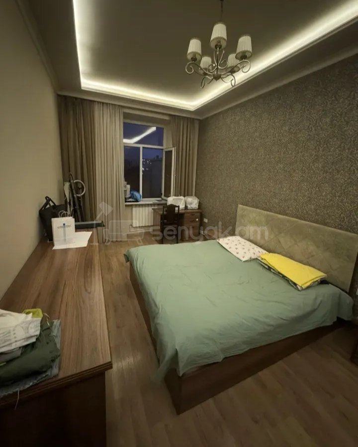 2 Սենյականոց Բնակարան Քարե Շենքում, 65քմ, 4/5 հարկ, Նորմալ Վիճակում, Կահավորված