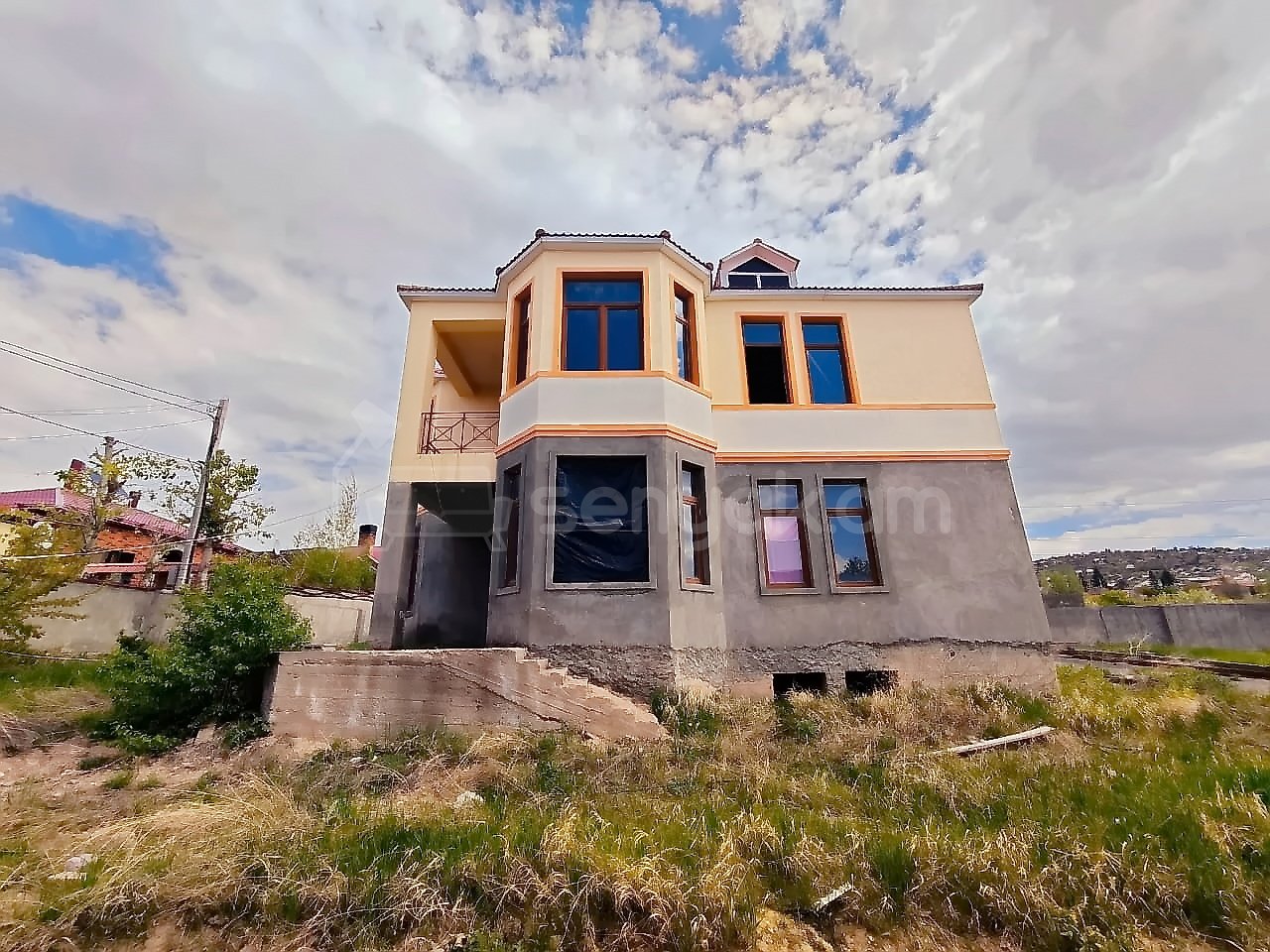 8 Սենյականոց Շքեղ Առանձնատուն, 474քմ, Ավտոտնակով