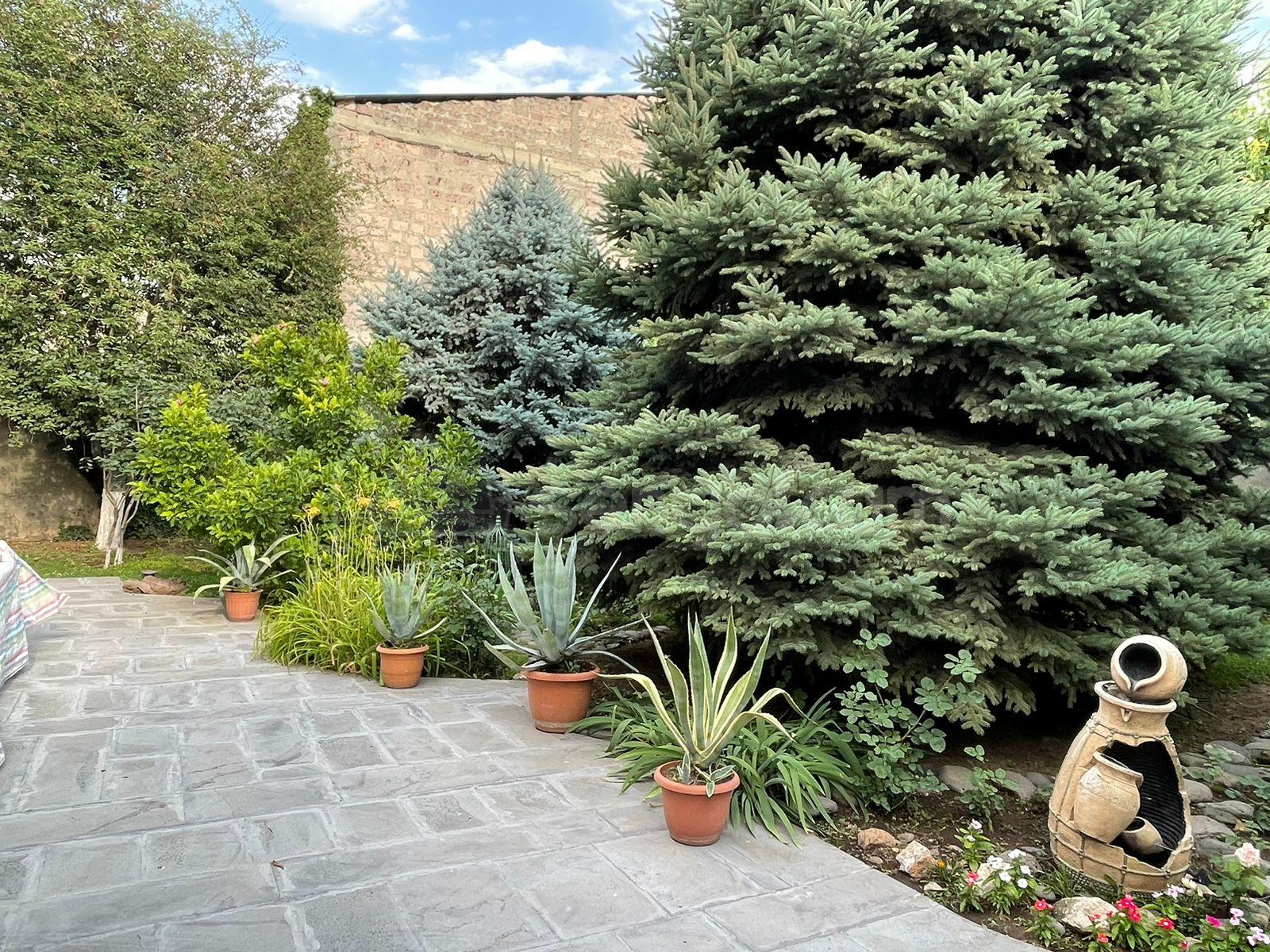 5 Սենյականոց Շքեղ Առանձնատուն, 514քմ, Ավտոտնակով
