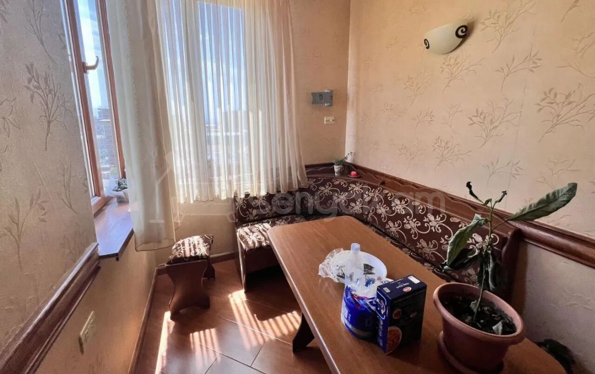 3 Սենյականոց Բնակարան Նորակառույցում, 85քմ, 8/12 հարկ, Կապիտալ Վերանորոգված, Կահավորված