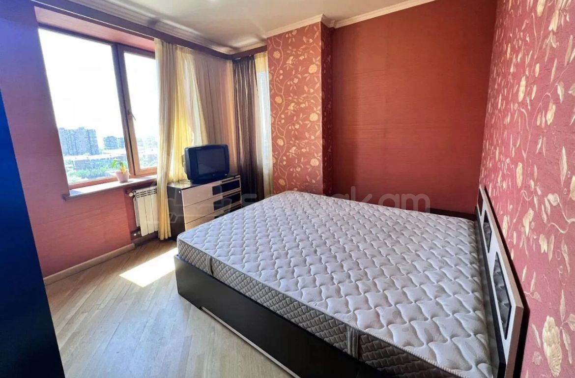 3 Սենյականոց Բնակարան Նորակառույցում, 85քմ, 8/12 հարկ, Կապիտալ Վերանորոգված, Կահավորված