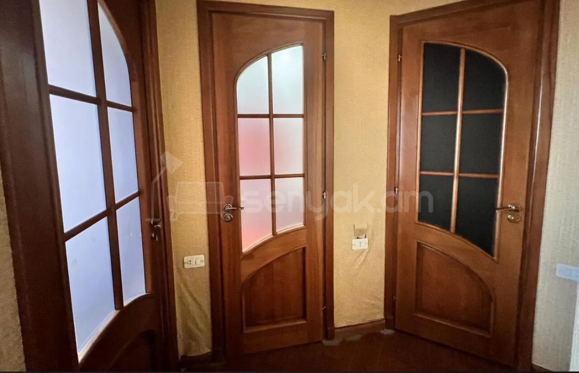 3 Սենյականոց Բնակարան Նորակառույցում, 85քմ, 8/12 հարկ, Կապիտալ Վերանորոգված, Կահավորված
