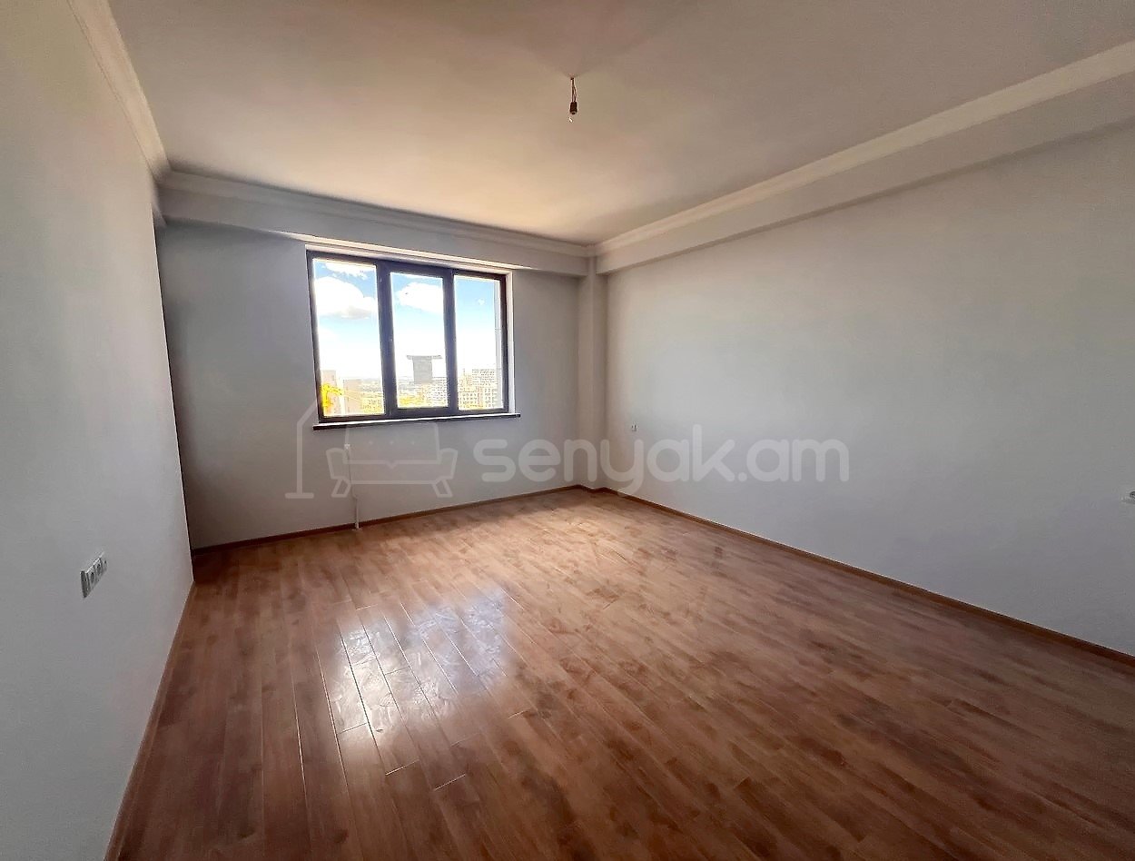 4 Սենյականոց Բնակարան Նորակառույցում, 122քմ, 9/15 հարկ, Կապիտալ Վերանորոգված