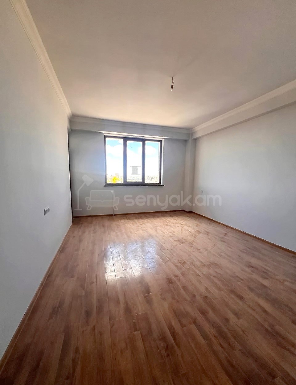 4 Սենյականոց Բնակարան Նորակառույցում, 122քմ, 9/15 հարկ, Կապիտալ Վերանորոգված