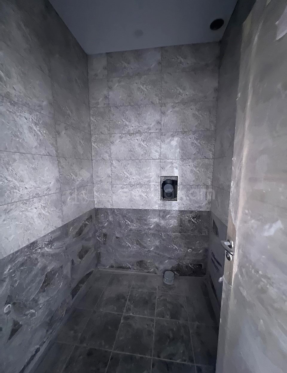 4 Սենյականոց Բնակարան Նորակառույցում, 122քմ, 9/15 հարկ, Կապիտալ Վերանորոգված