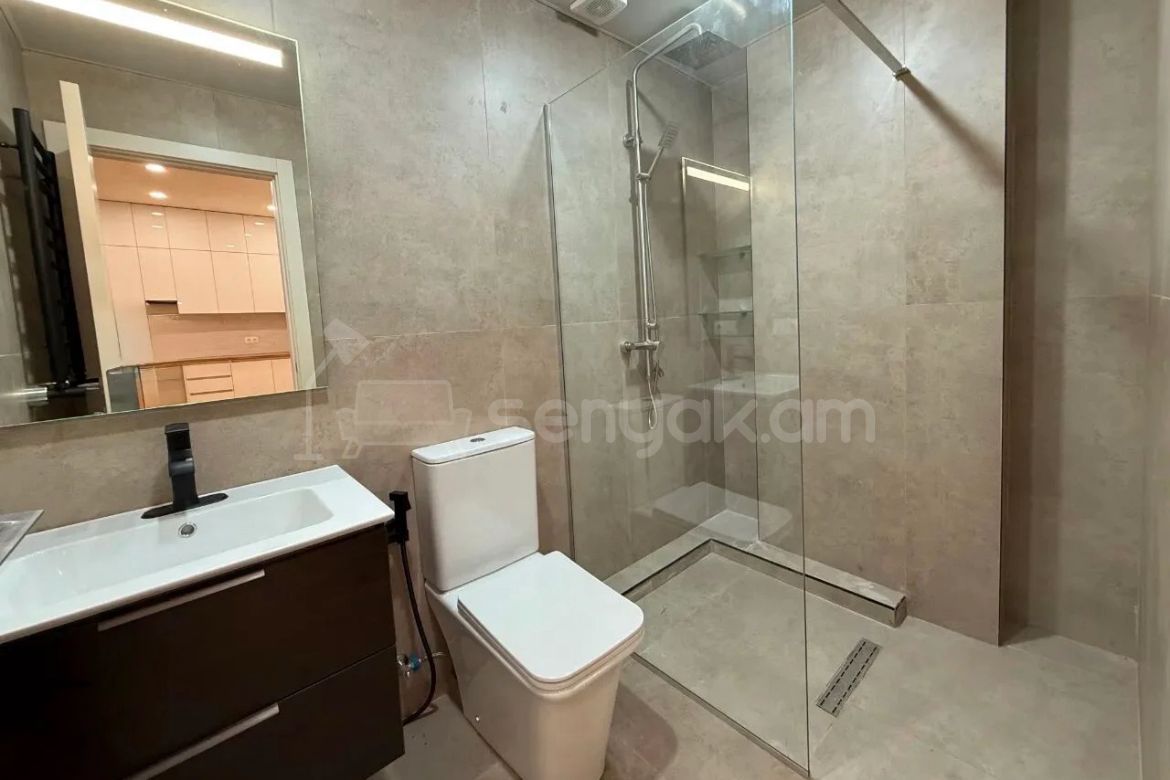 2 Սենյականոց Բնակարան Նորակառույցում, 67քմ, 10/12 հարկ, Դիզայներական Վերանորոգված, Կահավորված, Արևկող