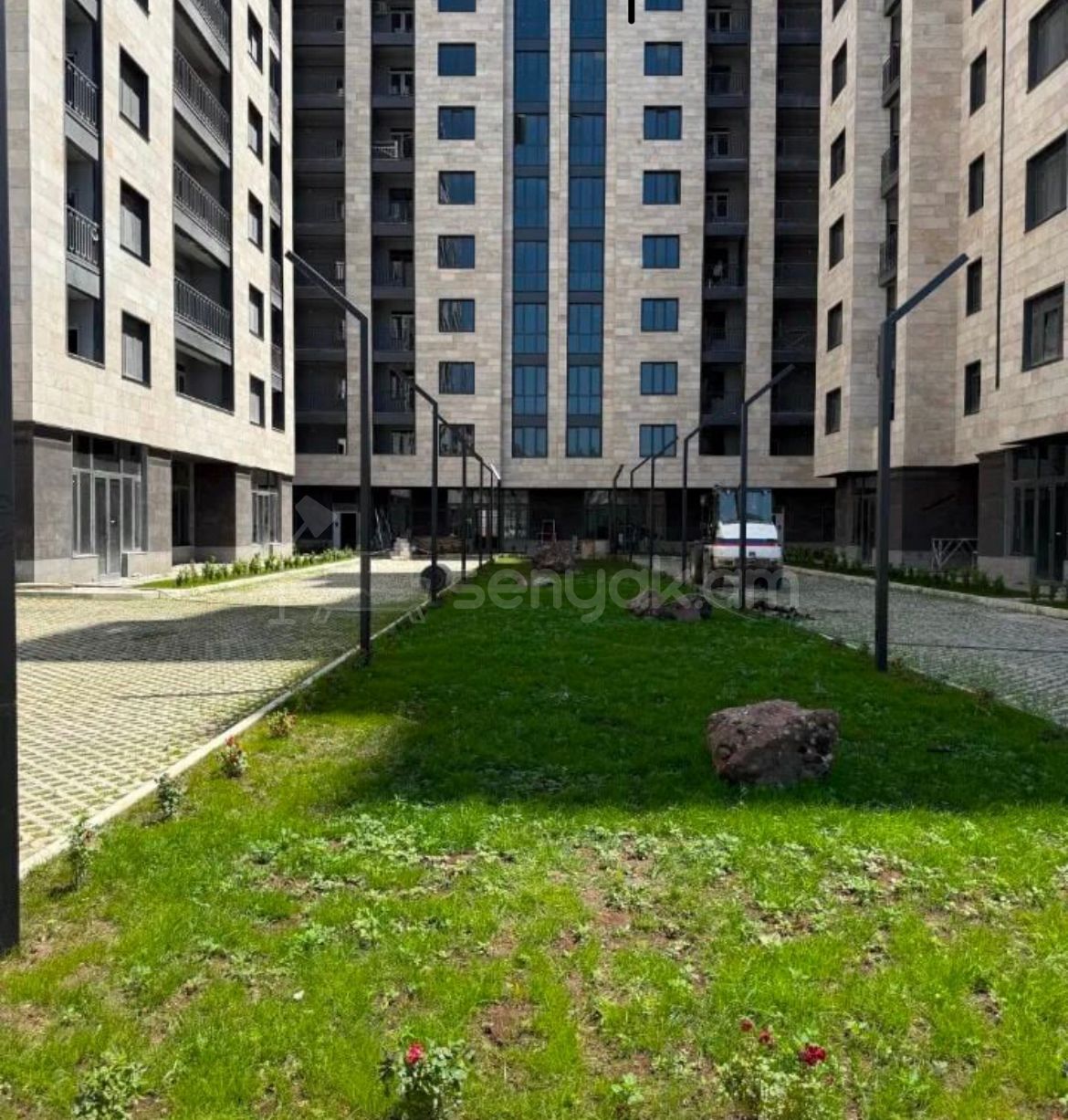 2 Սենյականոց Բնակարան Նորակառույցում, 67քմ, 10/12 հարկ, Դիզայներական Վերանորոգված, Կահավորված, Արևկող