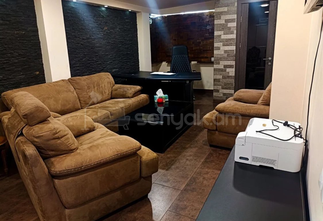 Օֆիսային Տարածք, 22քմ, Կապիտալ Վերանորոգված