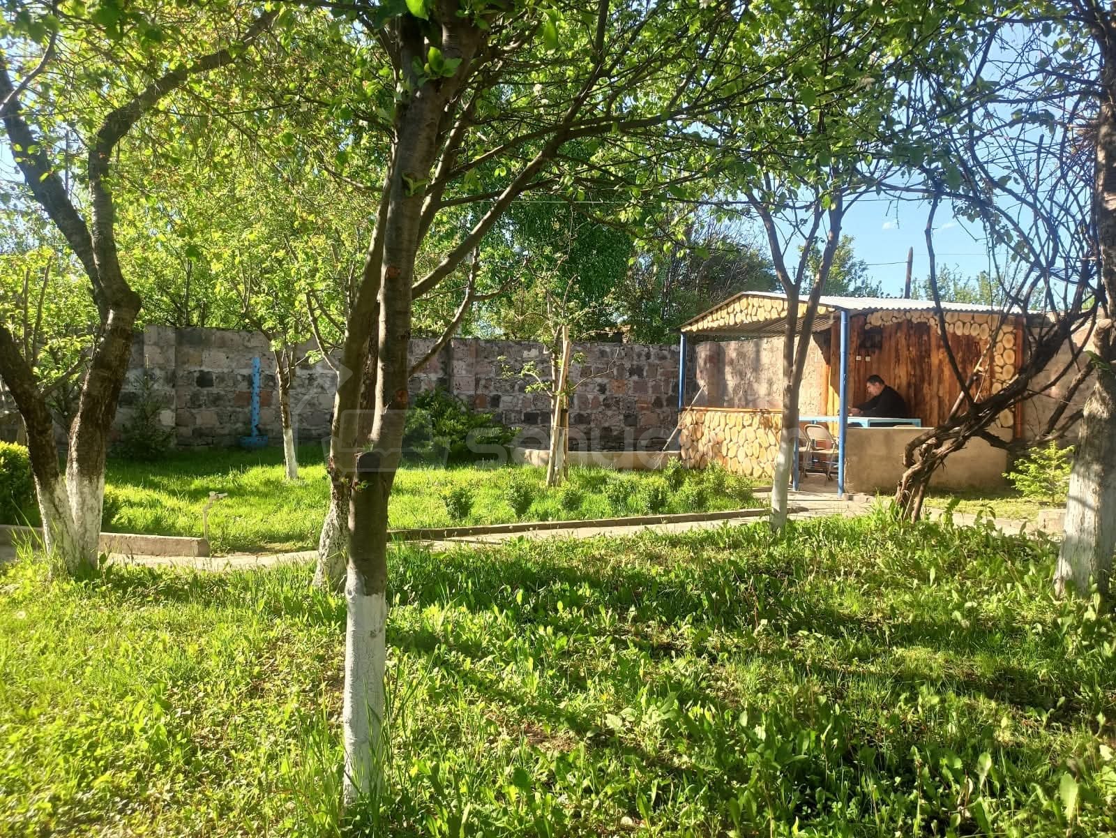 3 Սենյականոց Ամառանոց, 100քմ, Ավտոտնակով