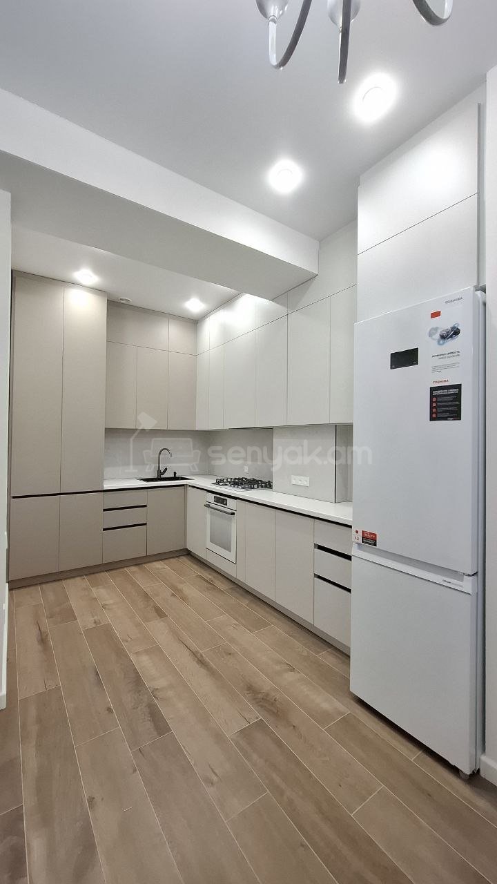 3 Սենյականոց Բնակարան, 75քմ, 5/18 հարկ, Դիզայներական Վերանորոգված, Կահավորված