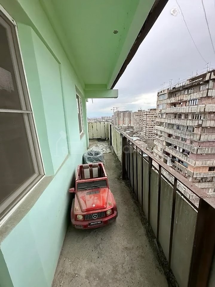 3 Սենյականոց Բնակարան, 80քմ, 11/14 հարկ, Կոսմետիկ Վերանորոգված
