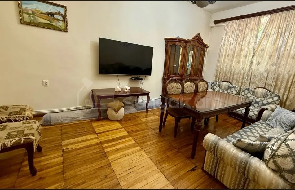 3 Սենյականոց Բնակարան Քարե Շենքում, 90քմ, 1/5 հարկ, Կապիտալ Վերանորոգված, Կահավորված, Արևկող
