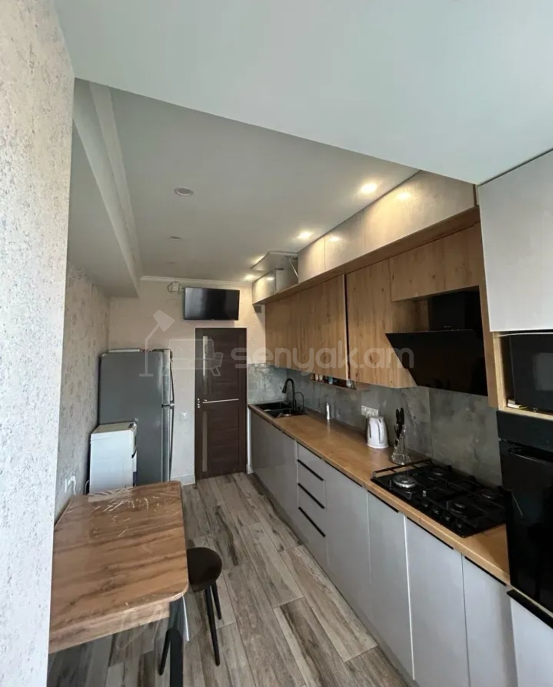 3 Սենյականոց Բնակարան, 65քմ, 10/14 հարկ, Կապիտալ Վերանորոգված