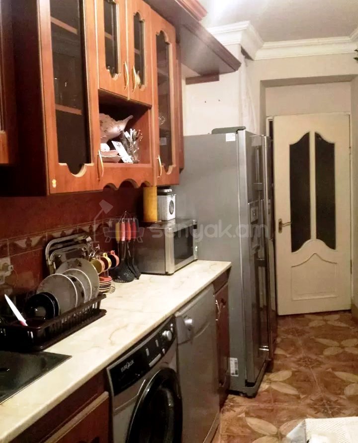 3 Սենյականոց Բնակարան, 76քմ, 1/9 հարկ, Կոսմետիկ Վերանորոգված