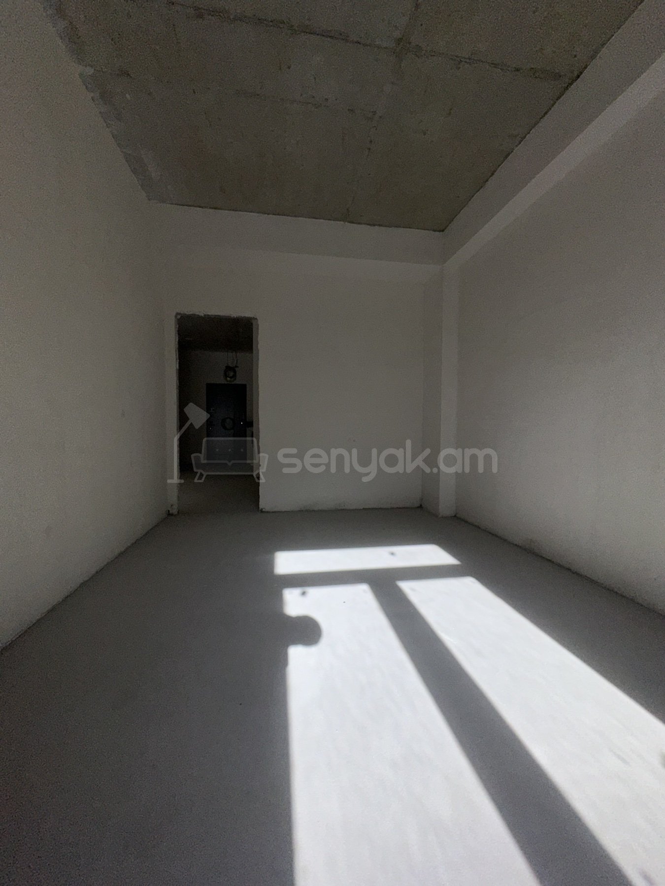 3 Սենյականոց Բնակարան Նորակառույցում, 85քմ, 3/7 հարկ, Զրոյական Վիճակում