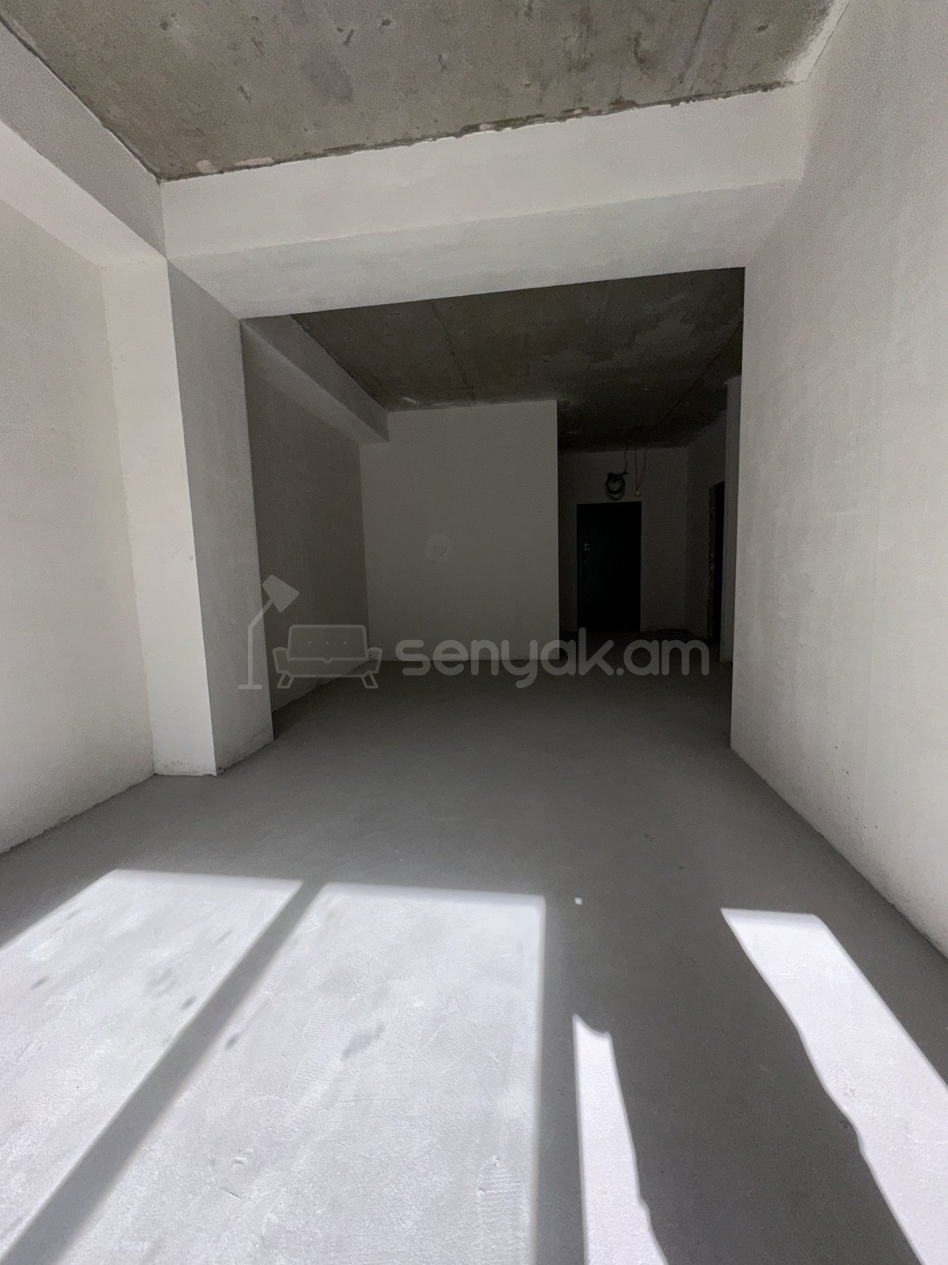 3 Սենյականոց Բնակարան Նորակառույցում, 85քմ, 3/7 հարկ, Զրոյական Վիճակում