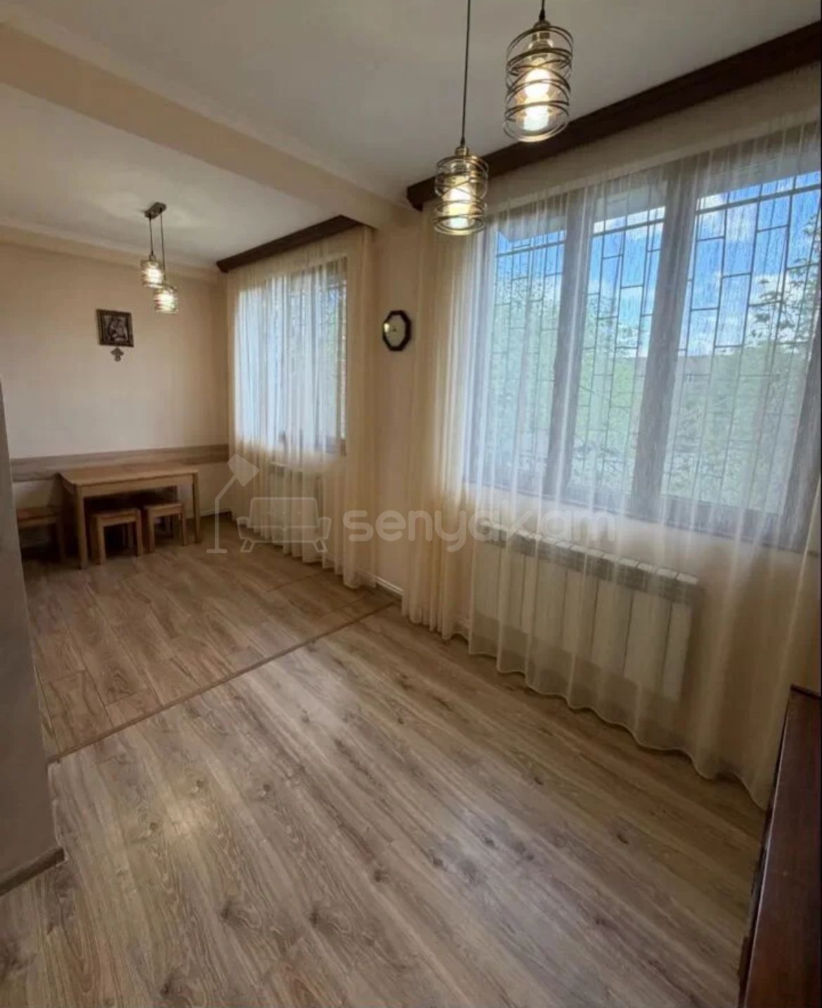 3 Սենյականոց Բնակարան Քարե Շենքում, 69քմ, 1/5 հարկ, Կապիտալ Վերանորոգված, Արևկող