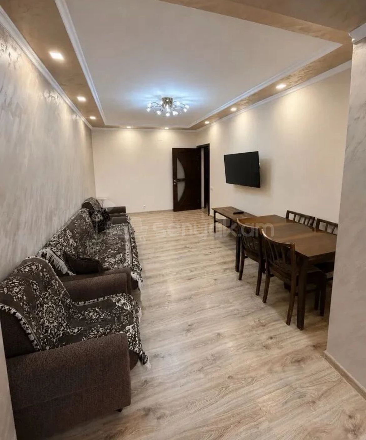 3 Սենյականոց Բնակարան Քարե Շենքում, 69քմ, 1/5 հարկ, Կապիտալ Վերանորոգված, Արևկող