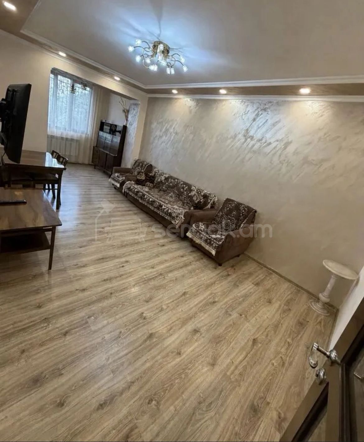 3 Սենյականոց Բնակարան Քարե Շենքում, 69քմ, 1/5 հարկ, Կապիտալ Վերանորոգված, Արևկող