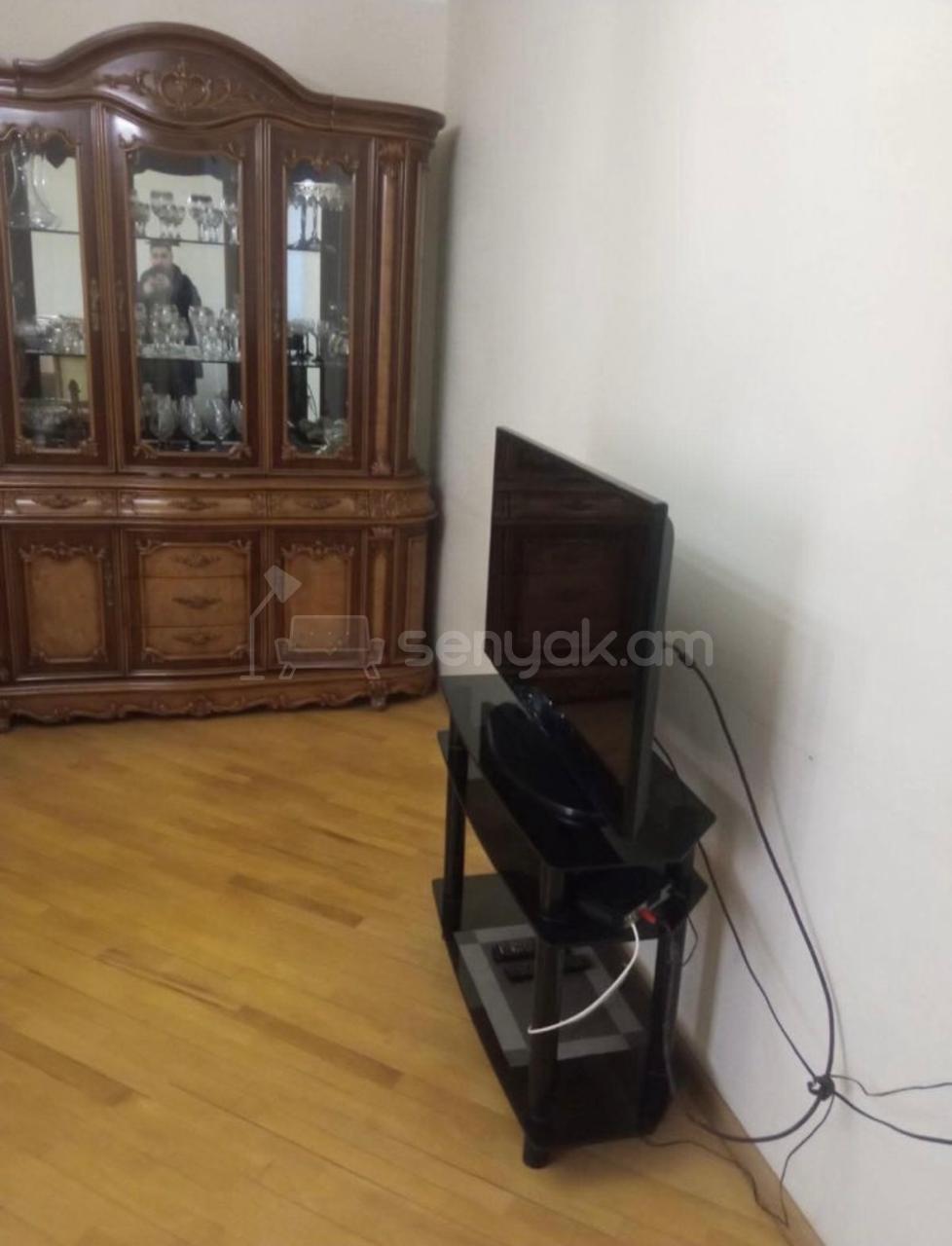 2 Սենյականոց Բնակարան, 60քմ, 8/9 հարկ, Կոսմետիկ Վերանորոգված, Կահավորված
