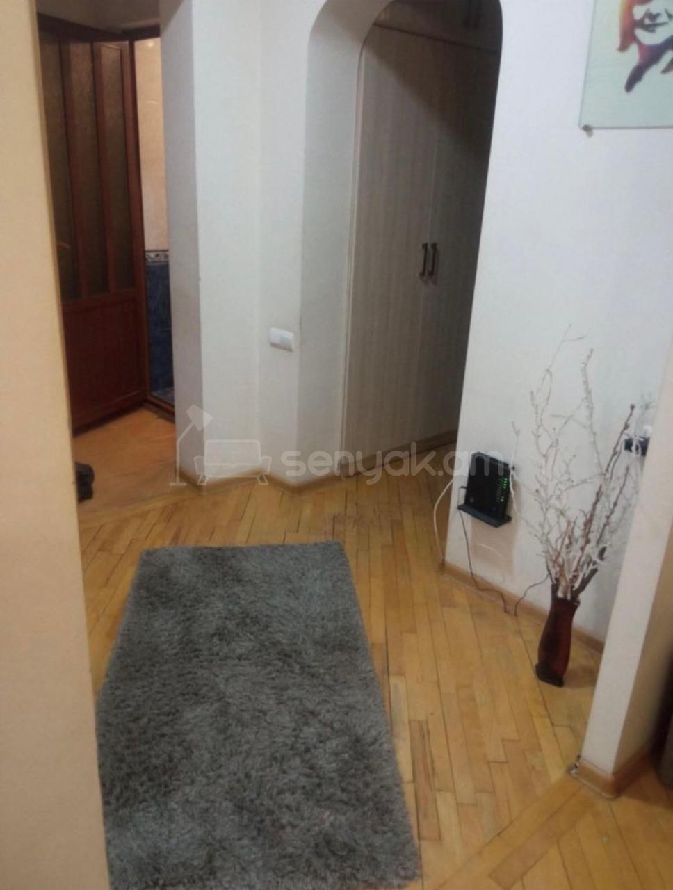2 Սենյականոց Բնակարան, 60քմ, 8/9 հարկ, Կոսմետիկ Վերանորոգված, Կահավորված