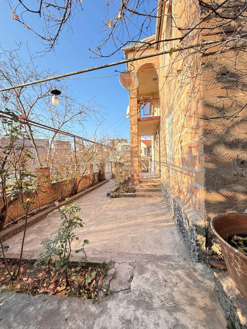 5 Սենյականոց Սեփական Տուն, 300քմ, Կապիտալ Վերանորոգված, Ավտոտնակով