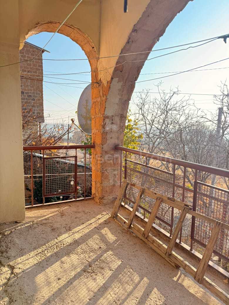 5 Սենյականոց Սեփական Տուն, 300քմ, Կապիտալ Վերանորոգված, Ավտոտնակով