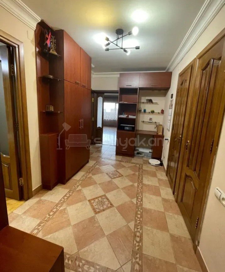 3 Սենյականոց Բնակարան, 100քմ, 5/12 հարկ, Կապիտալ Վերանորոգված, Կահավորված, Արևկող