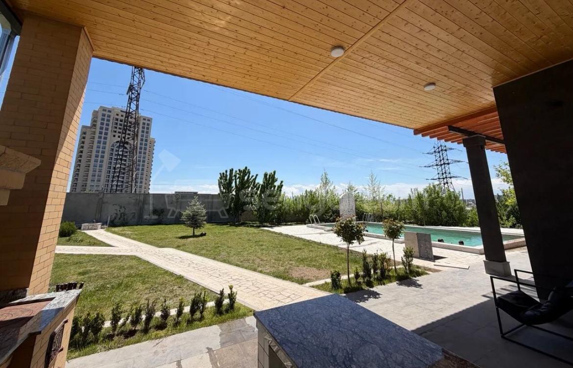 3 Սենյականոց Շքեղ Առանձնատուն, 120քմ, Լողավազանով