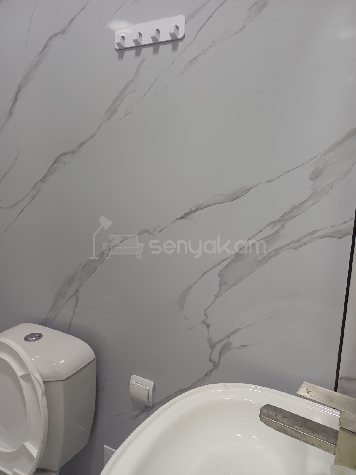 3 Սենյականոց Բնակարան Քարե Շենքում, 80քմ, 1/2 հարկ, Կապիտալ Վերանորոգված, Կահավորված, Արևկող