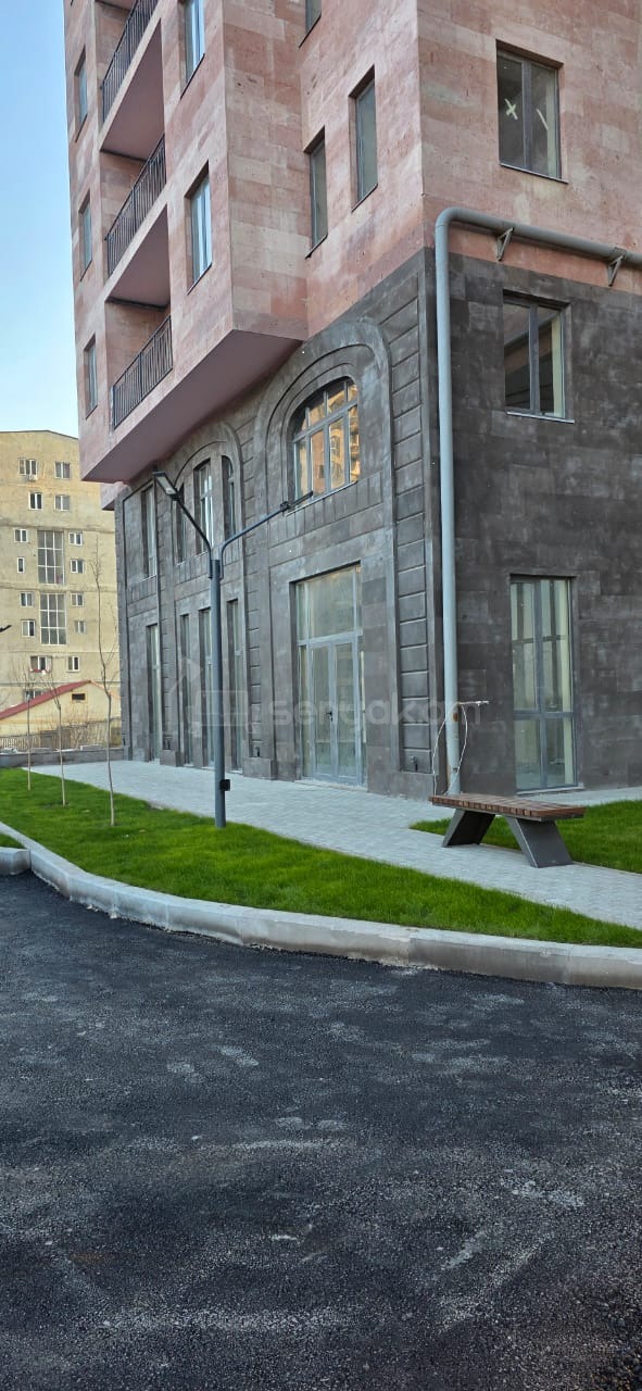 Առևտրի Տարածք, 164քմ