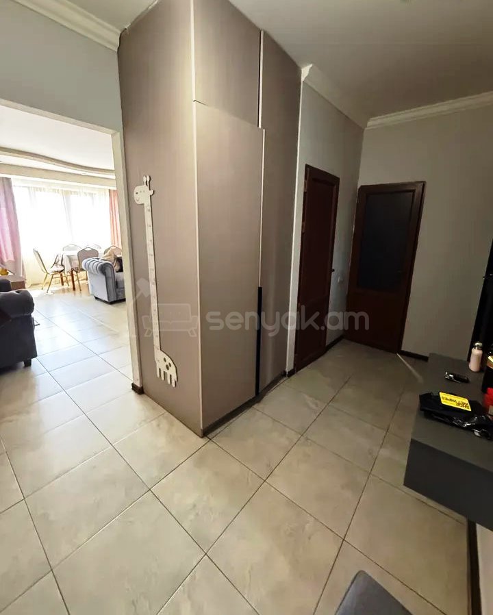 3 Սենյականոց Բնակարան, 72քմ, 9/9 հարկ, Կոսմետիկ Վերանորոգված