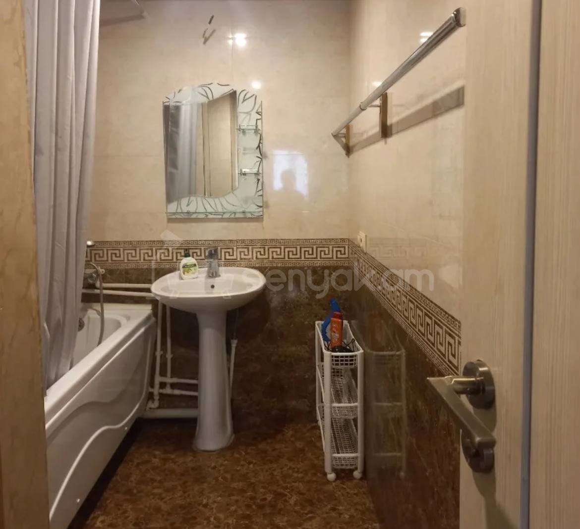 2 Սենյականոց Բնակարան, 65քմ, 3/9 հարկ, Կոսմետիկ Վերանորոգված, Կահավորված