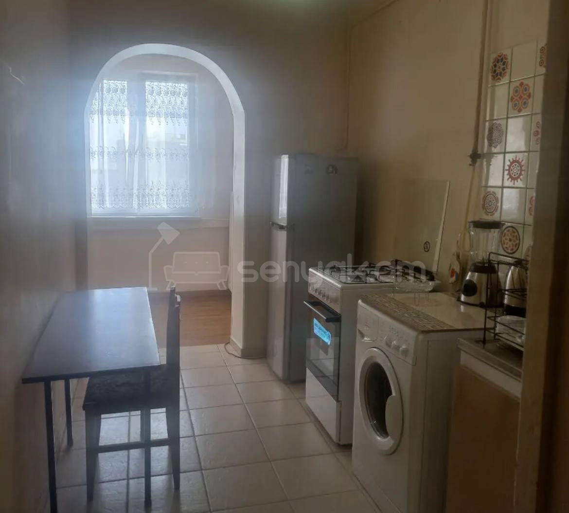 2 Սենյականոց Բնակարան, 65քմ, 3/9 հարկ, Կոսմետիկ Վերանորոգված, Կահավորված