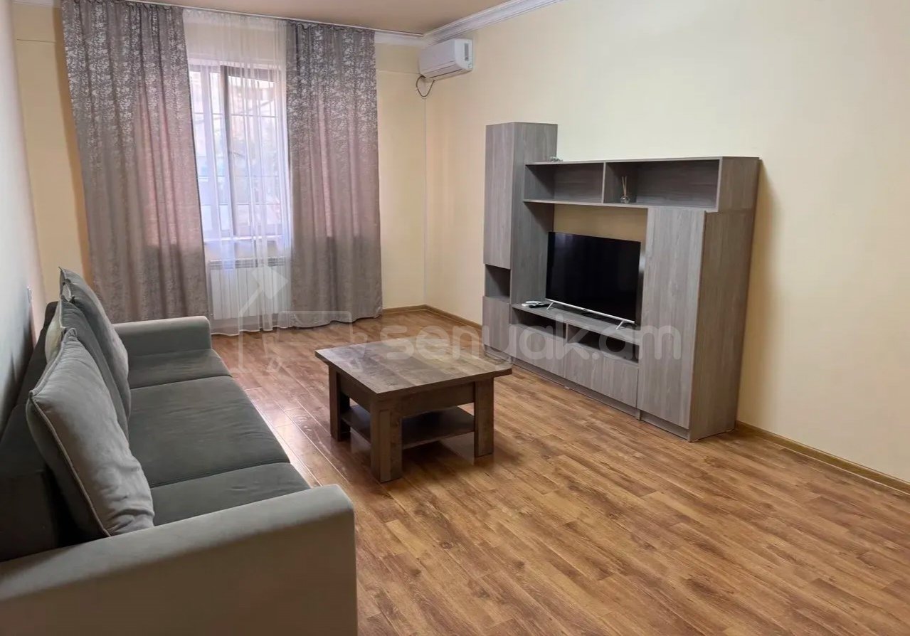 2 Սենյականոց Բնակարան, 65քմ, 1/17 հարկ, Նորմալ Վիճակում, Կահավորված