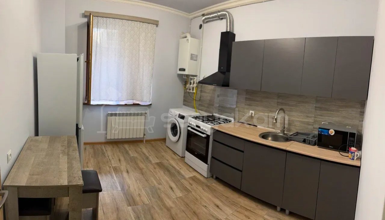 2 Սենյականոց Բնակարան, 65քմ, 1/17 հարկ, Նորմալ Վիճակում, Կահավորված