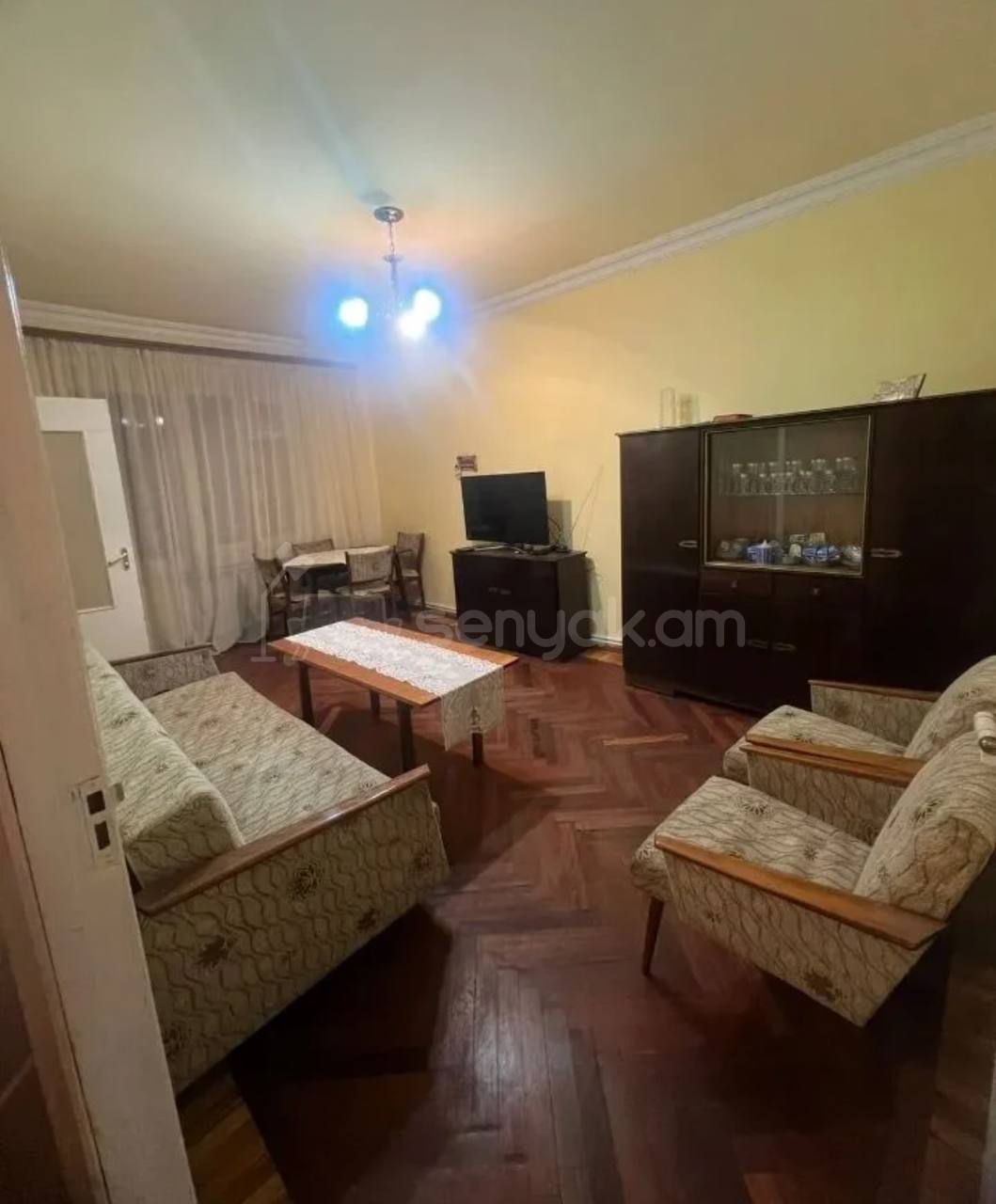 2 Սենյականոց Բնակարան Քարե Շենքում, 58քմ, 3/5 հարկ, Կոսմետիկ Վերանորոգված, Կահավորված, Արևկող