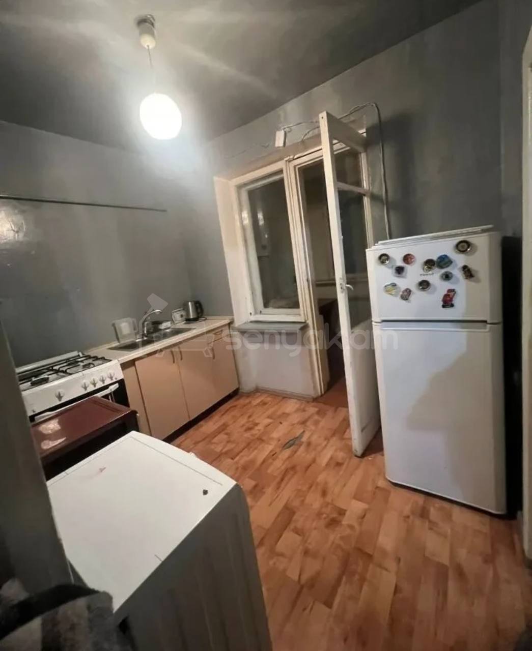 2 Սենյականոց Բնակարան Քարե Շենքում, 58քմ, 3/5 հարկ, Կոսմետիկ Վերանորոգված, Կահավորված, Արևկող