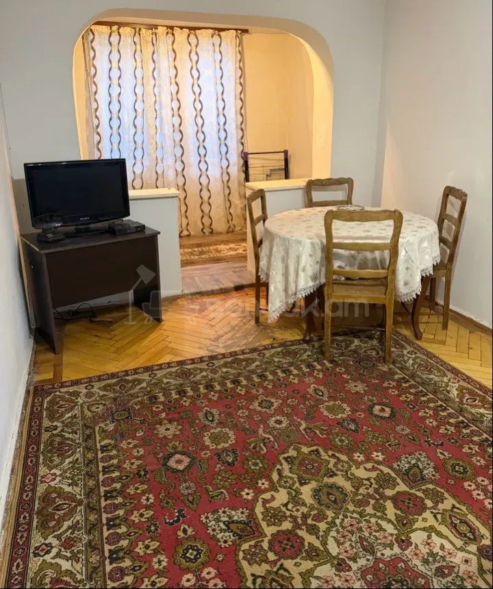 2 Սենյականոց Բնակարան, 53քմ, 1/4 հարկ, Պետական Վիճակում
