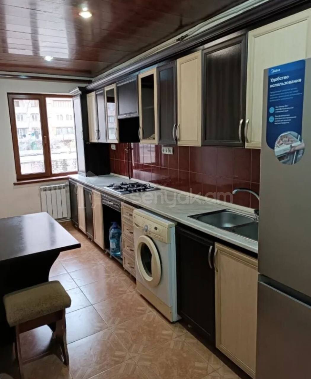 3 Սենյականոց Բնակարան, 78քմ, 4/9 հարկ, Կապիտալ Վերանորոգված, Կահավորված