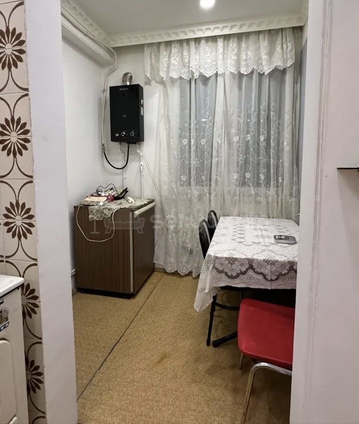 1 Սենյականոց Բնակարան, 45քմ, 9/9 հարկ, Նորմալ Վիճակում, Կահավորված