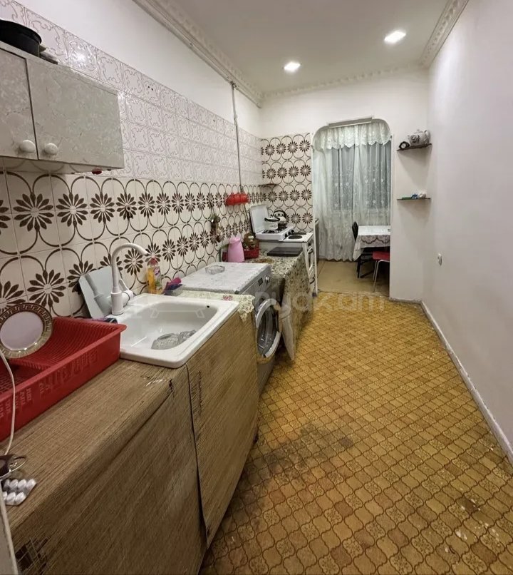 1 Սենյականոց Բնակարան, 45քմ, 9/9 հարկ, Նորմալ Վիճակում, Կահավորված